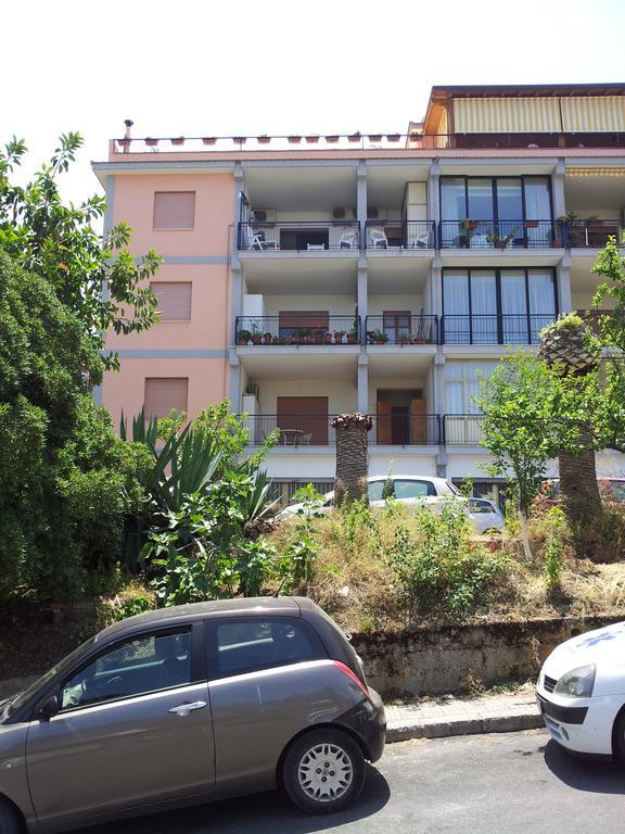 Le Giarette Apartment Чефалу Екстериор снимка