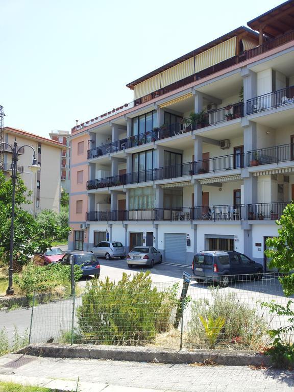 Le Giarette Apartment Чефалу Екстериор снимка