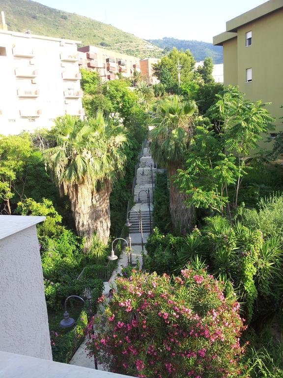 Le Giarette Apartment Чефалу Екстериор снимка